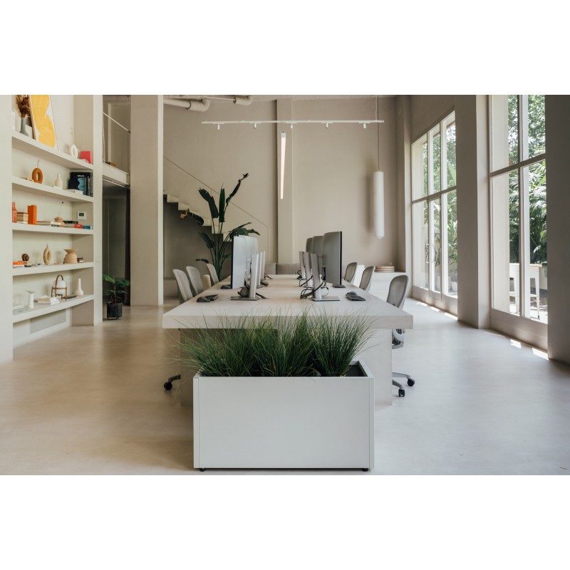 Jardinera Herstera PLANTER 50 de metal blanco 100x50x50cm